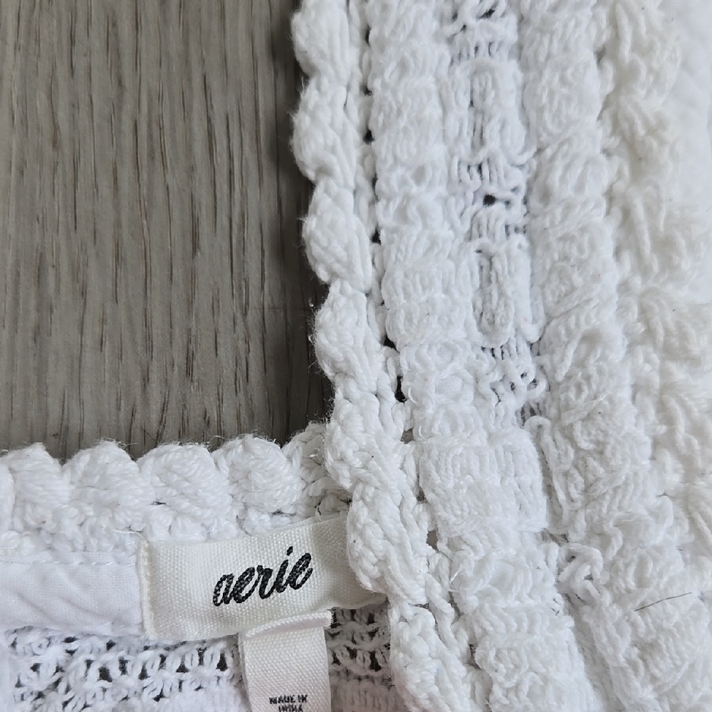 Aerie Crochet Textured Crop Top Size L - Picture 2 of 15
